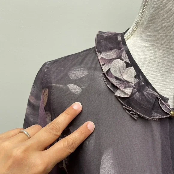 Roberto Cavalli Silk Chiffon Blouse Top Womens 44 Large Purple Floral Coquette